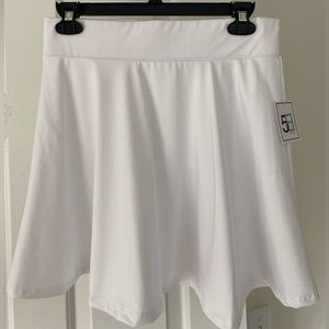 White flare skirt size extra-large girls